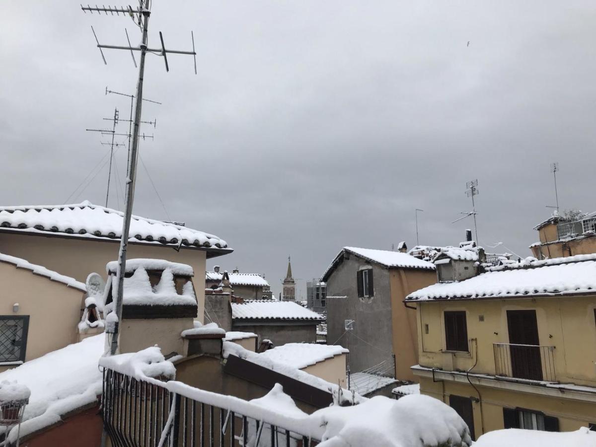 Nido tra le cupole Roma Exterior foto