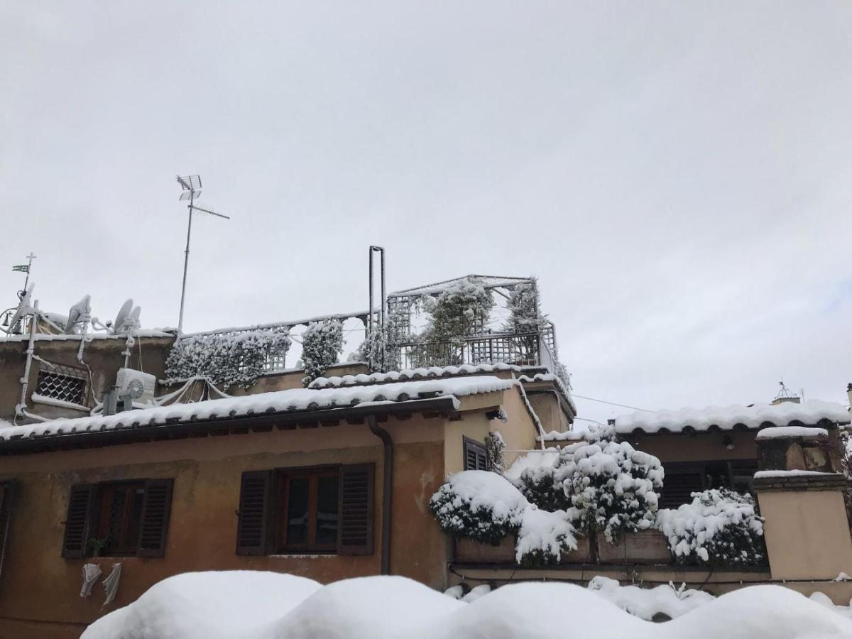 Nido tra le cupole Roma Exterior foto