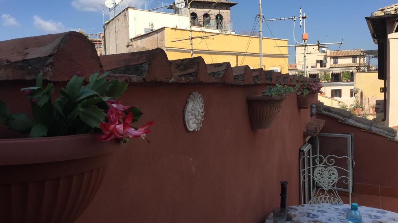 Nido tra le cupole Roma Exterior foto